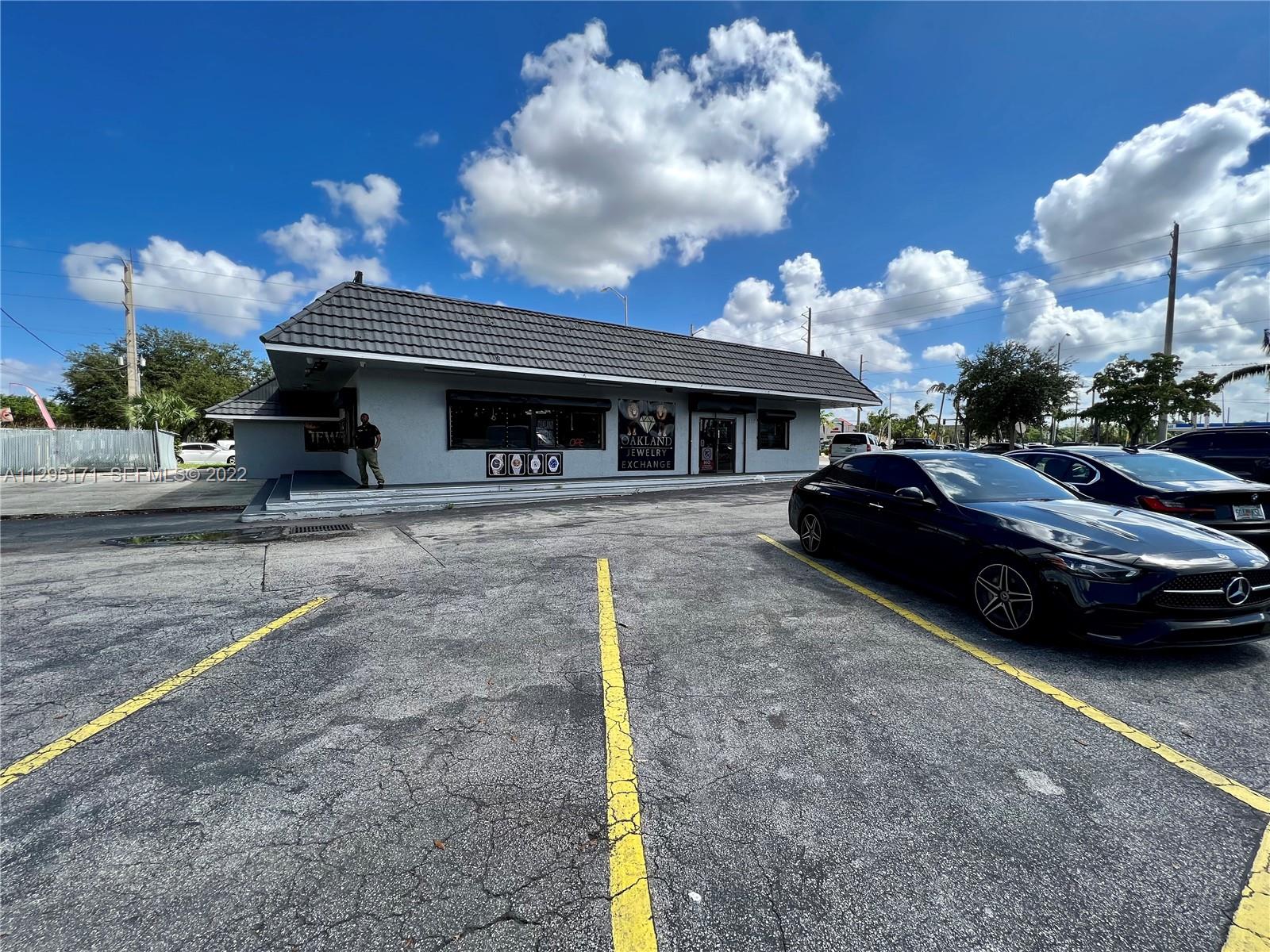 A11295171 Property Photo 6