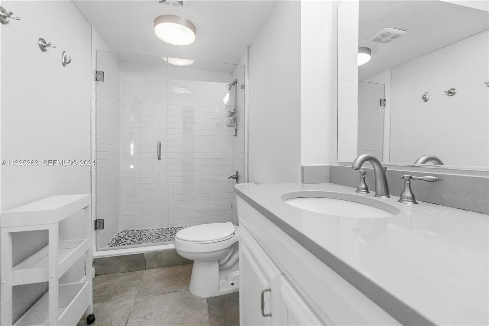 100 Lincoln Road 320 Property Photo 10