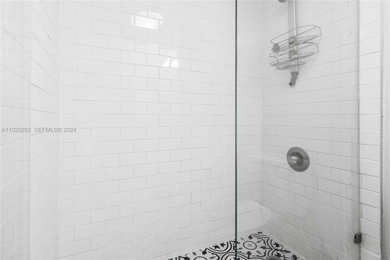 100 Lincoln Road 320 Property Photo 13