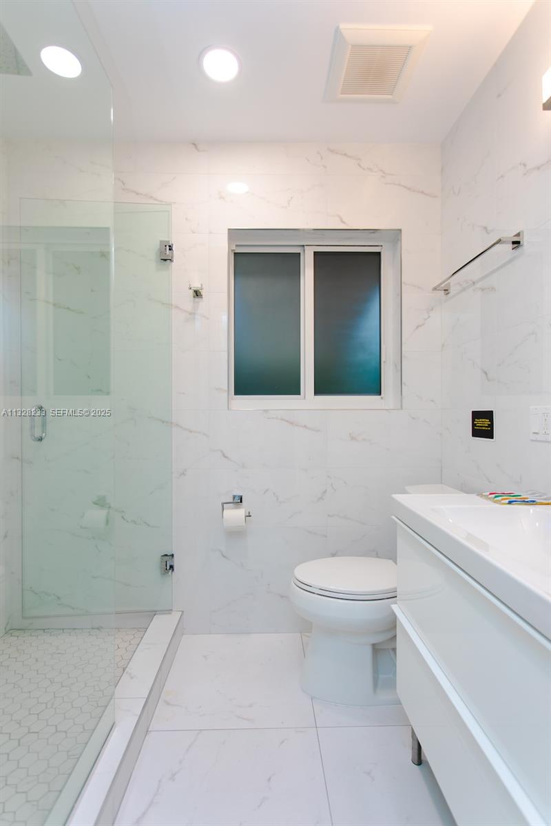 809 S 17th Avenue Property Photo 44
