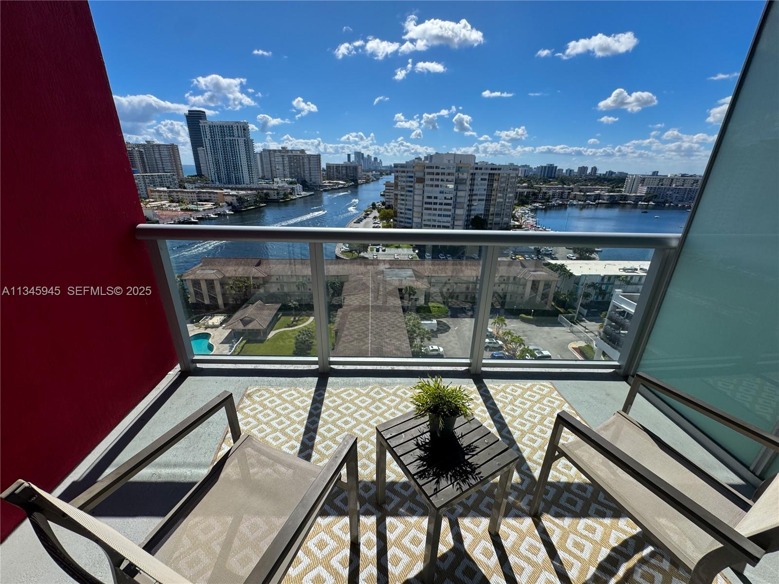 2602 E Hallandale Beach Boulevard R1409 Property Photo 12