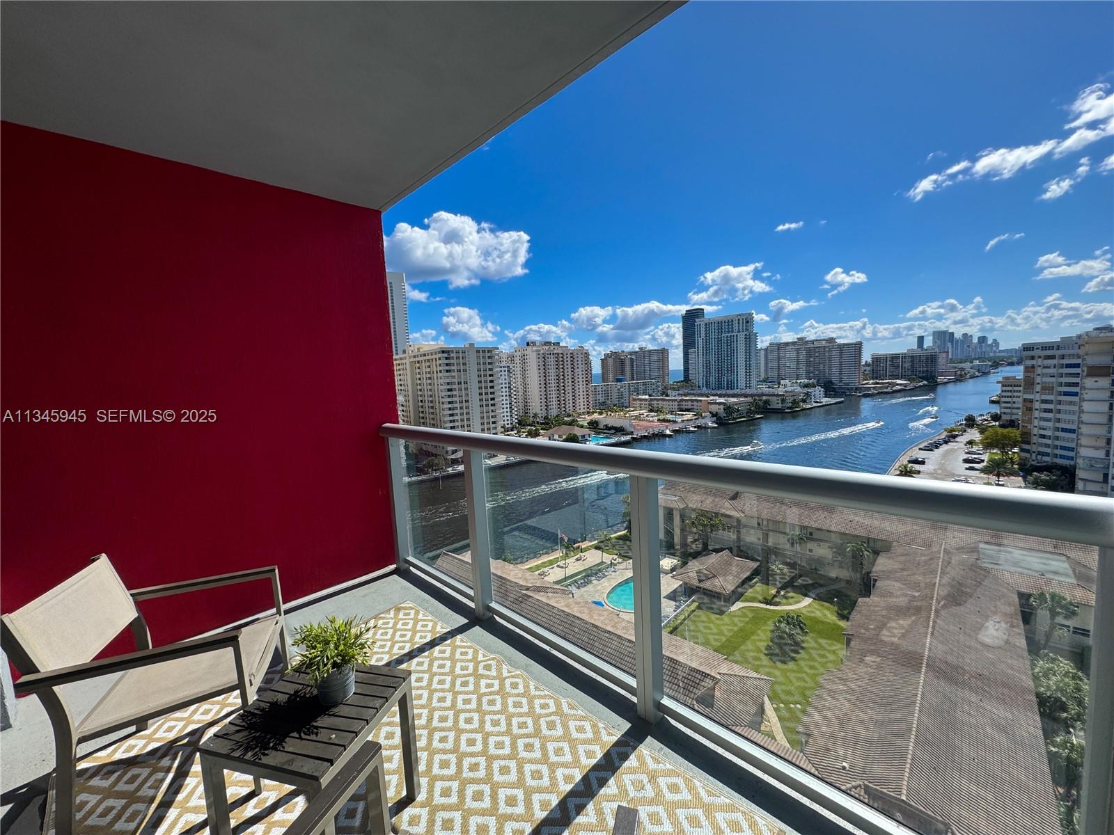 2602 E Hallandale Beach Boulevard R1409 Property Photo 19