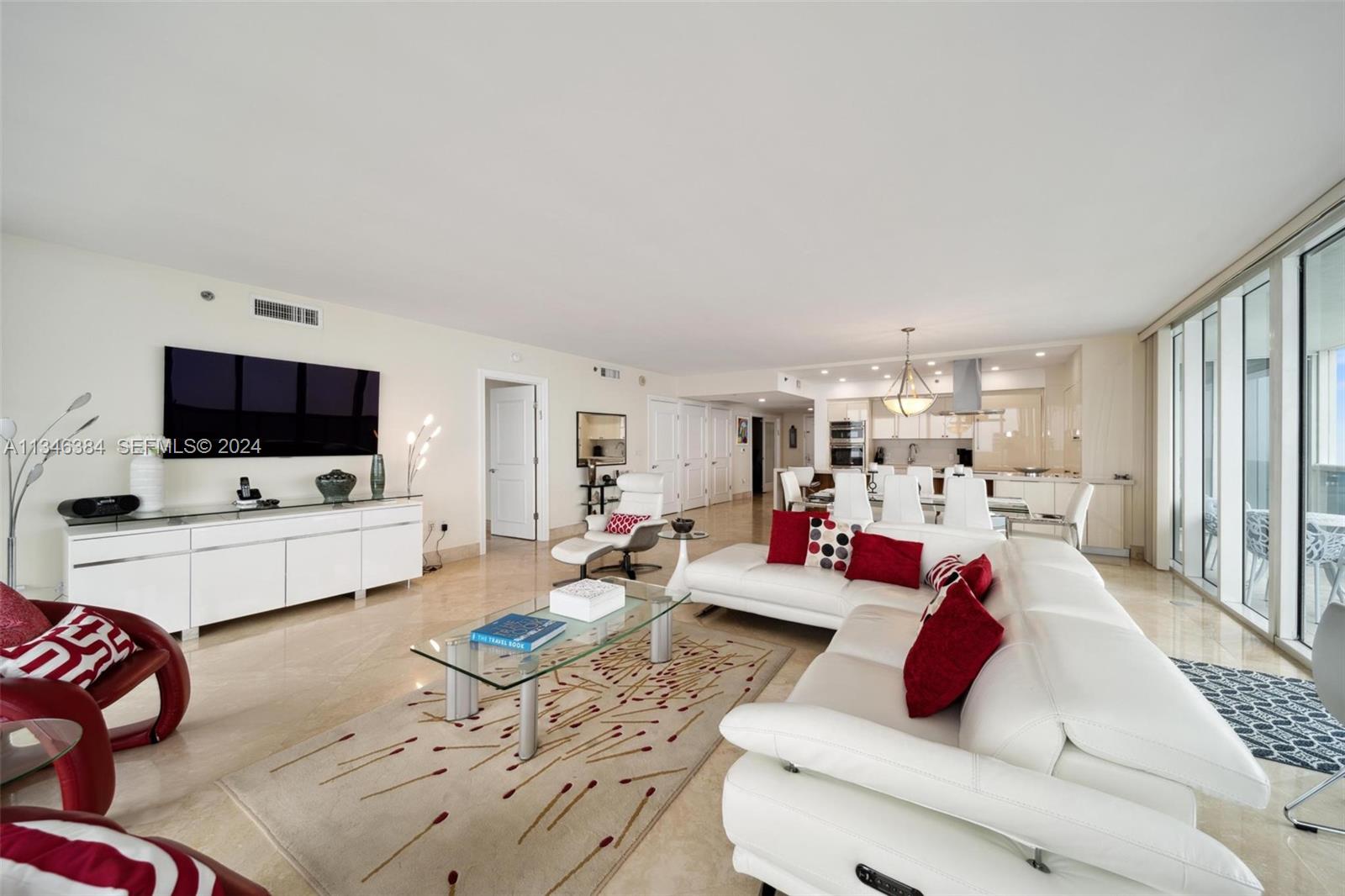 1830 S Ocean Drive 4602 Property Photo 2
