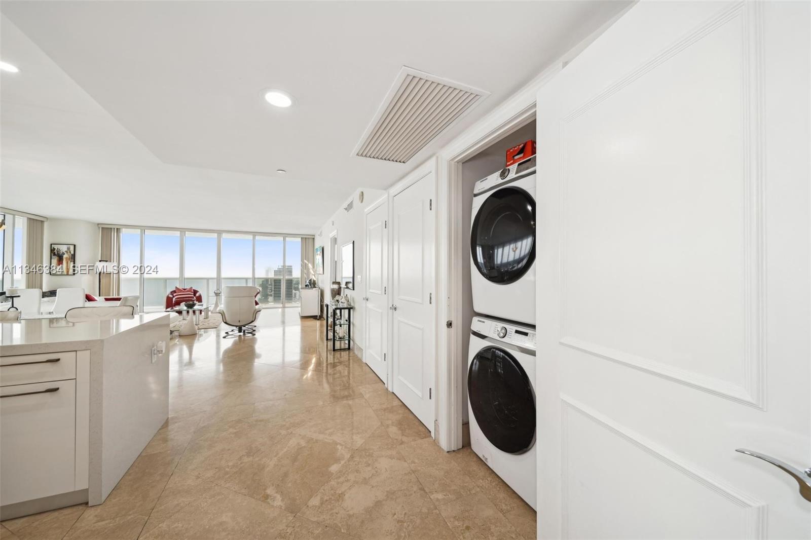 1830 S Ocean Drive 4602 Property Photo 10