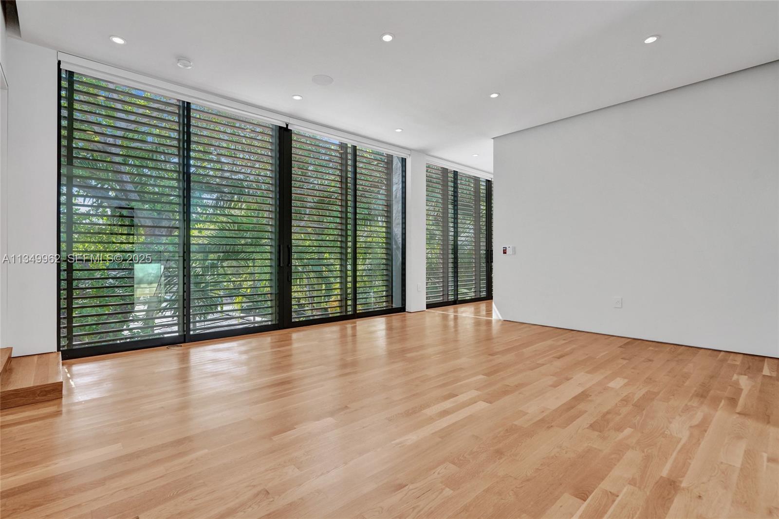 A11349962 Property Photo 70