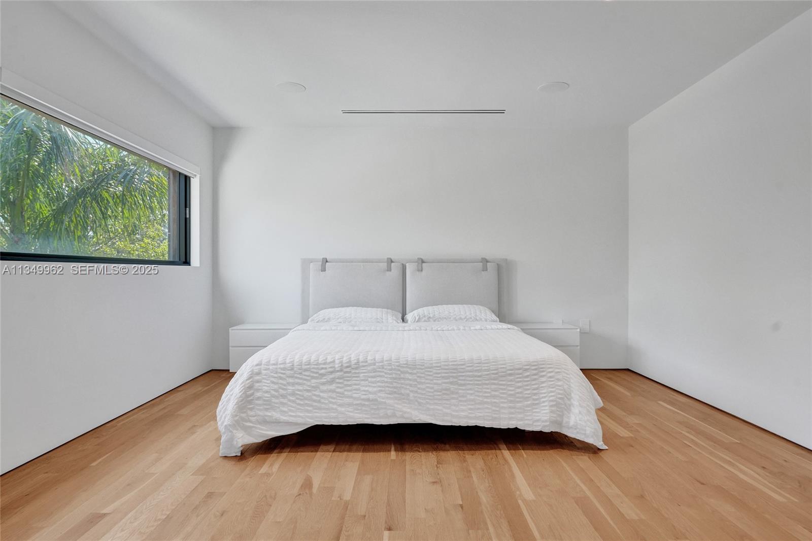 A11349962 Property Photo 74