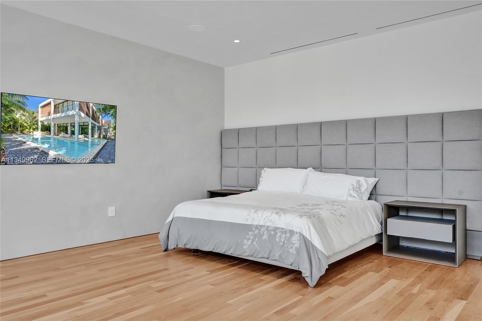 A11349962 Property Photo 89