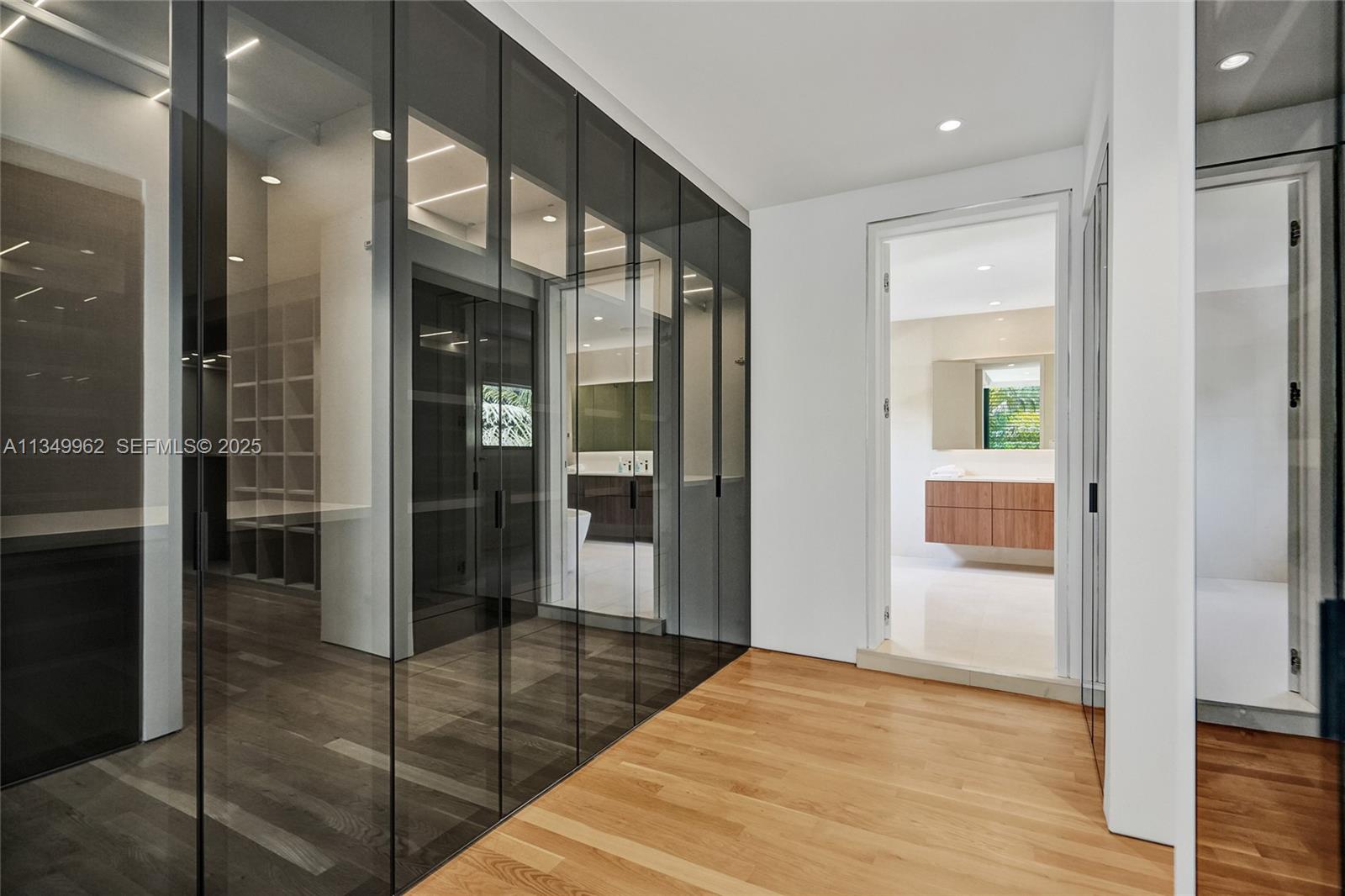 A11349962 Property Photo 92