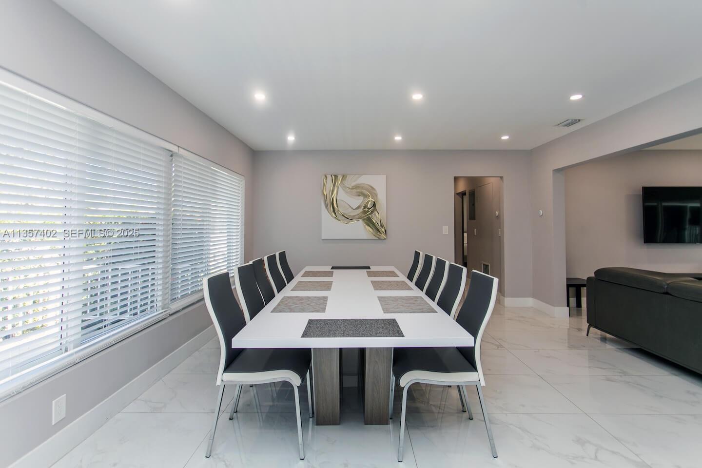 1218 Hollywood Boulevard Property Photo 20