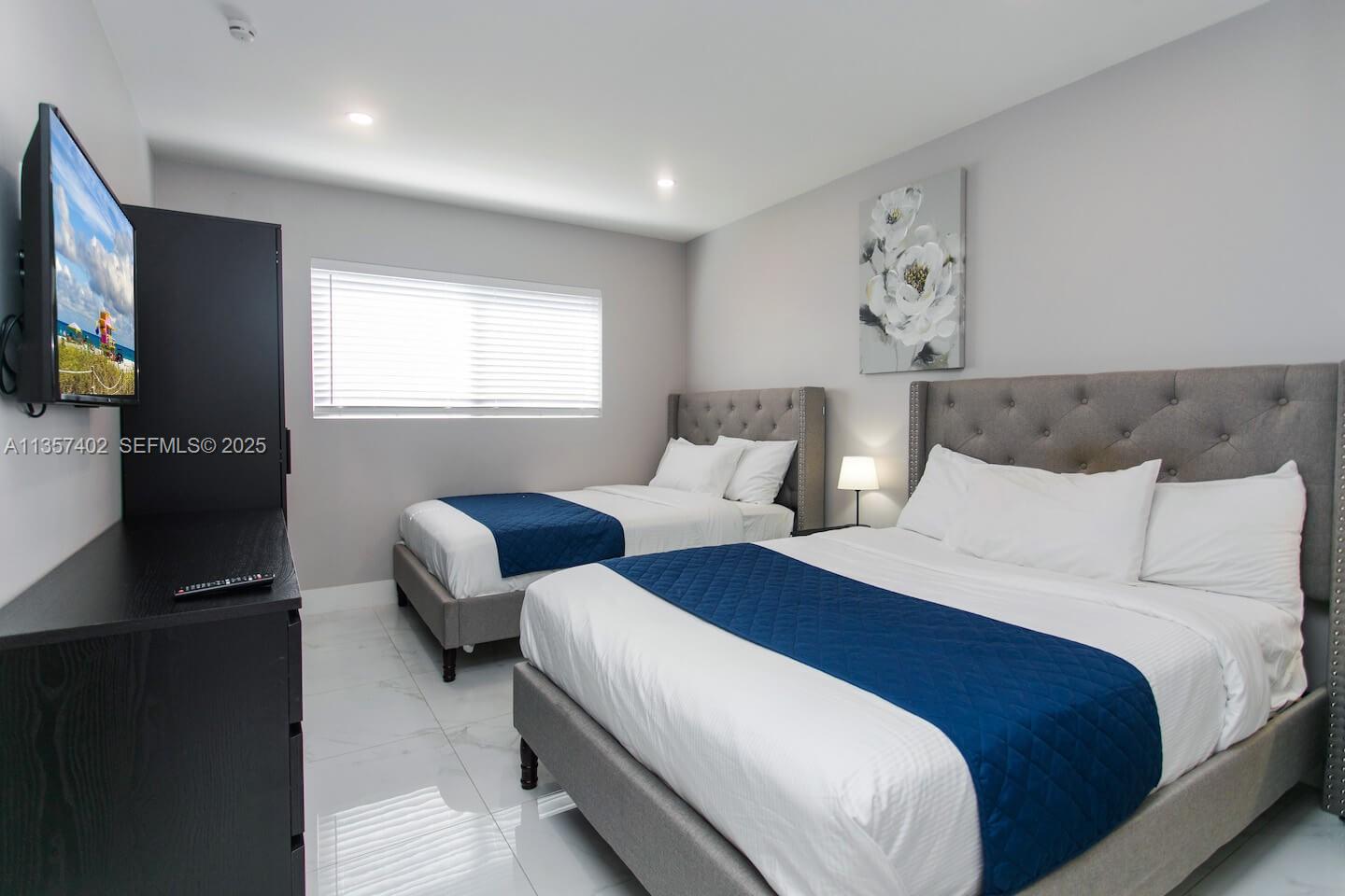 1218 Hollywood Boulevard Property Photo 24