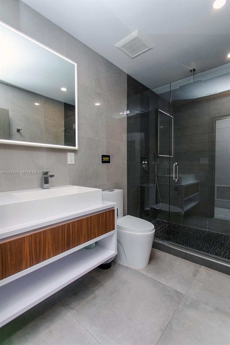 1218 Hollywood Boulevard Property Photo 39