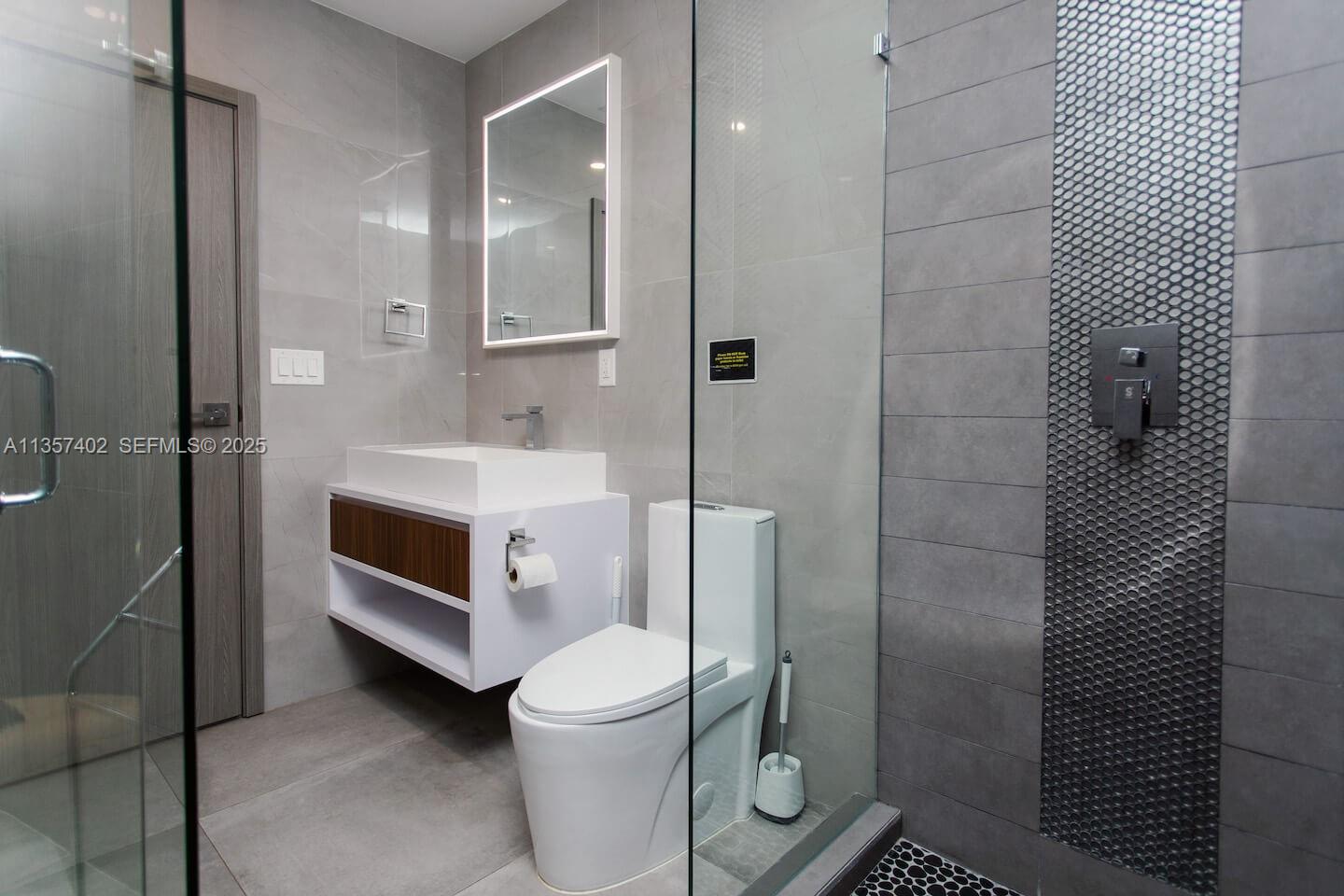 1218 Hollywood Boulevard Property Photo 40