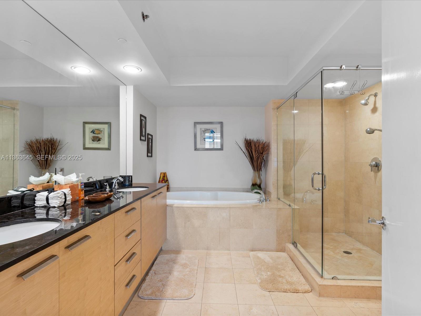 1830 S Ocean Drive 1806 Short Term Property Photo 30