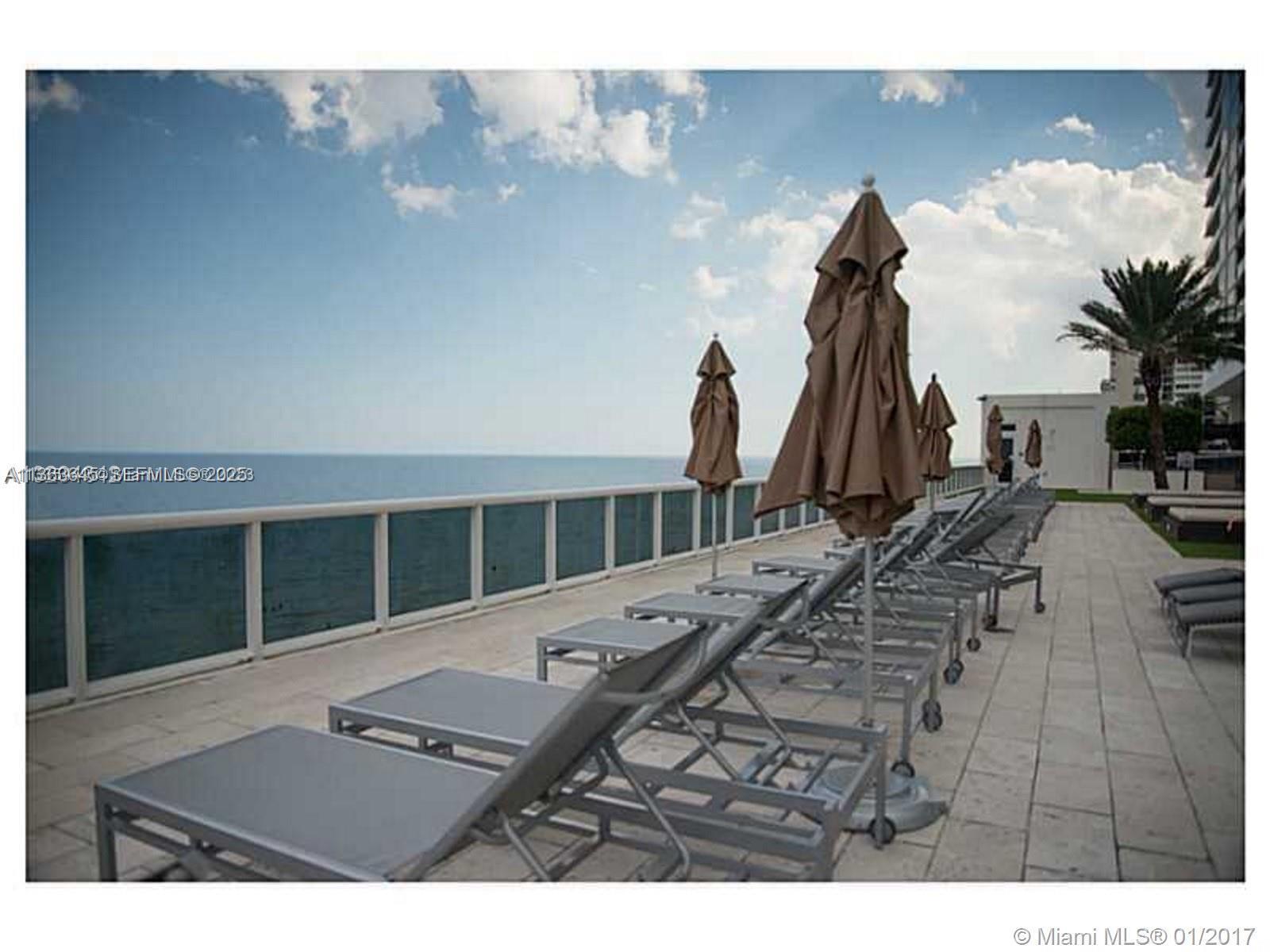1830 S Ocean Drive 1806 Short Term Property Photo 38