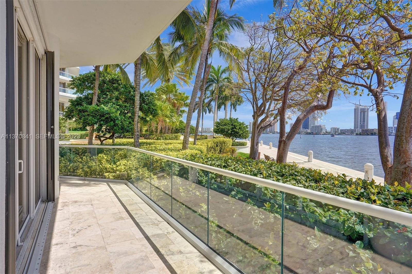 2600 Island Boulevard 101 Property Photo 2