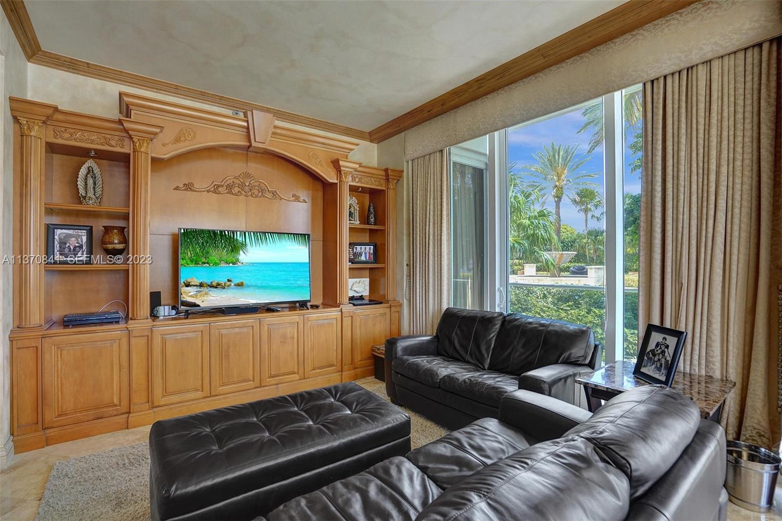 2600 Island Boulevard 101 Property Photo 14