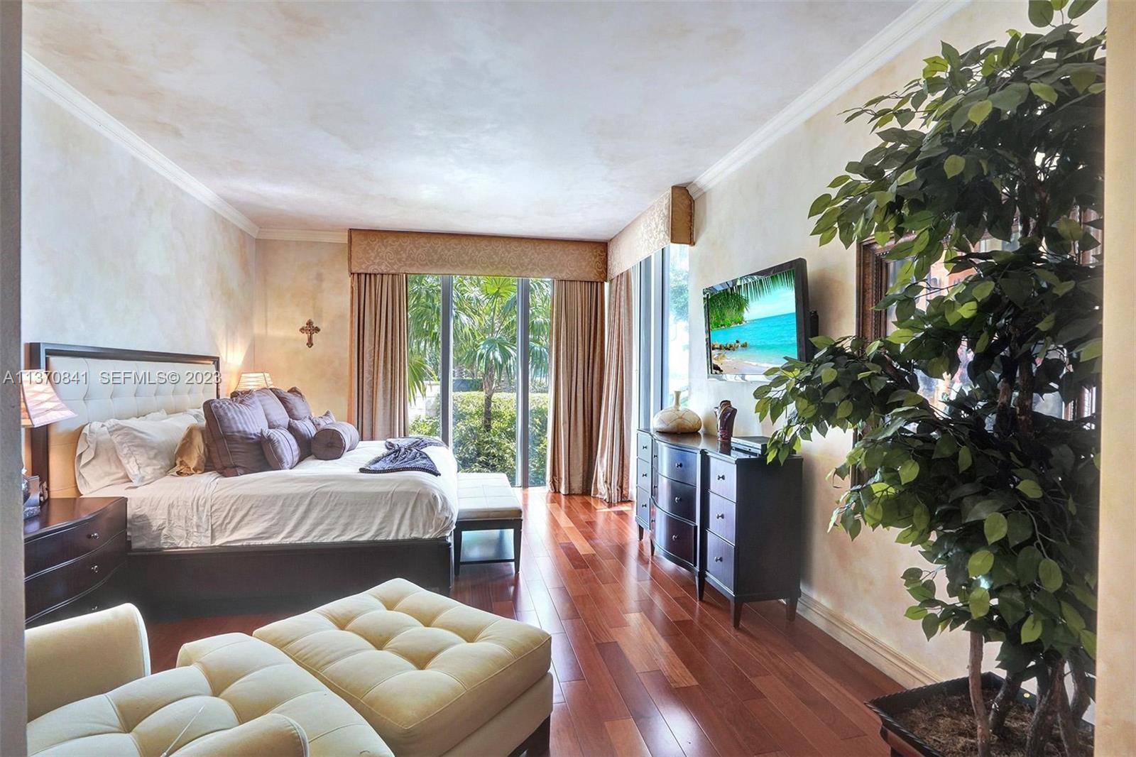 2600 Island Boulevard 101 Property Photo 21