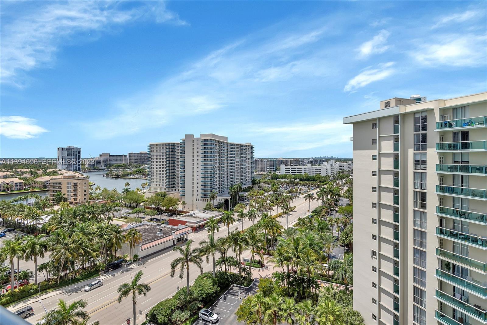 4001 S Ocean Drive 14h Property Photo 24