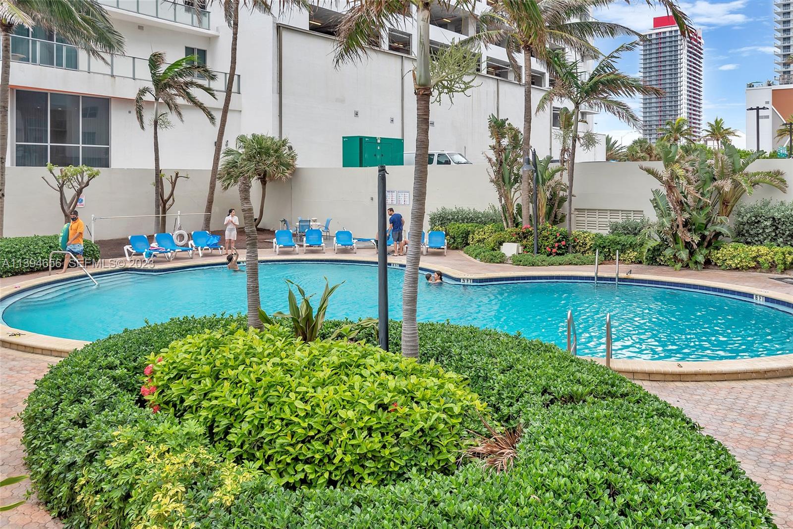 4001 S Ocean Drive 14h Property Photo 50