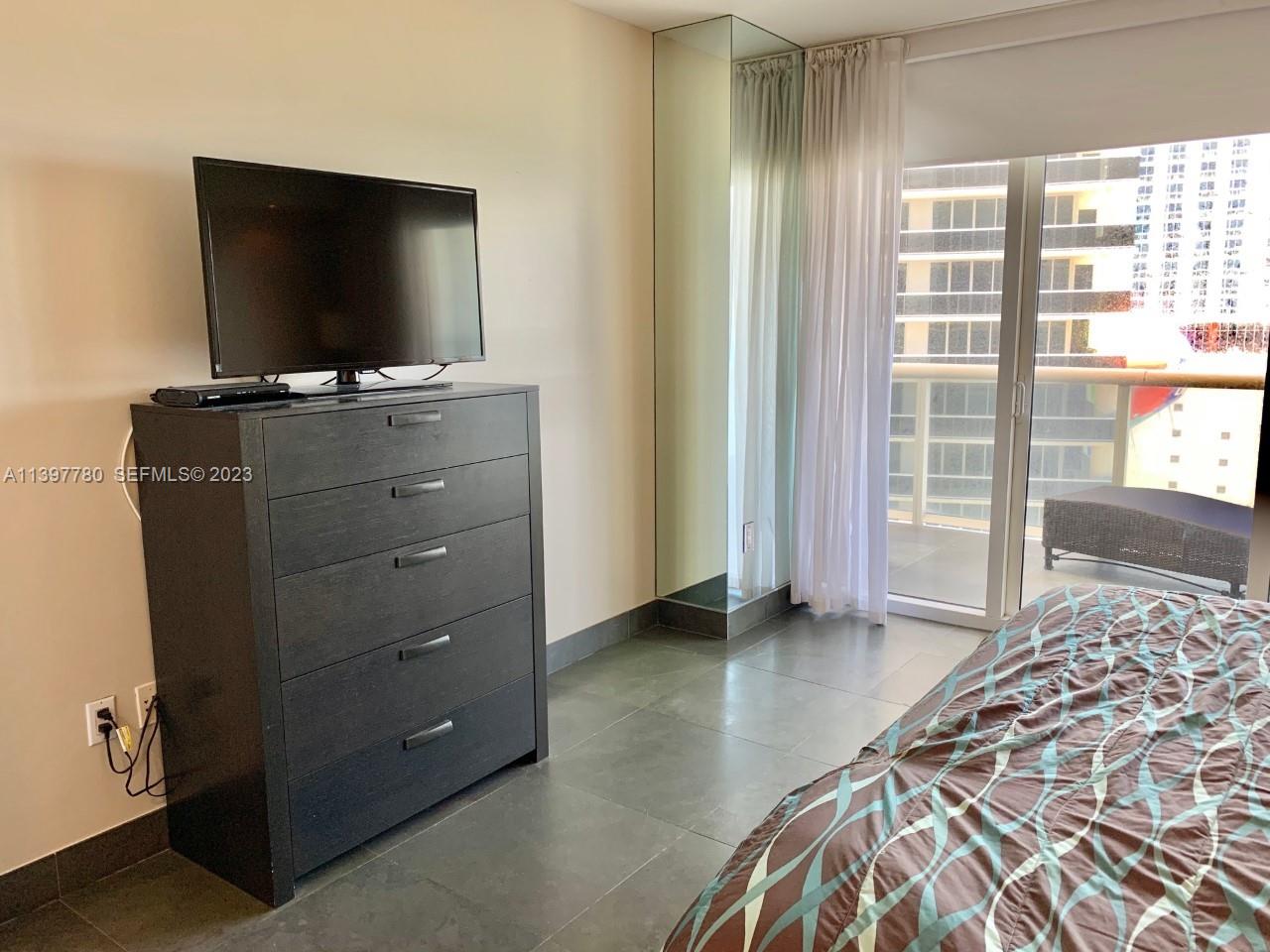 1830 S Ocean Drive 1610 Property Photo 36