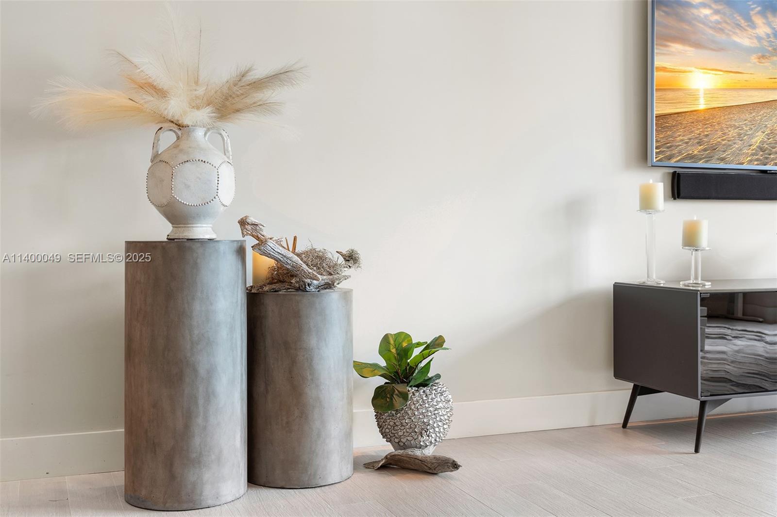 A11400049 Property Photo 22