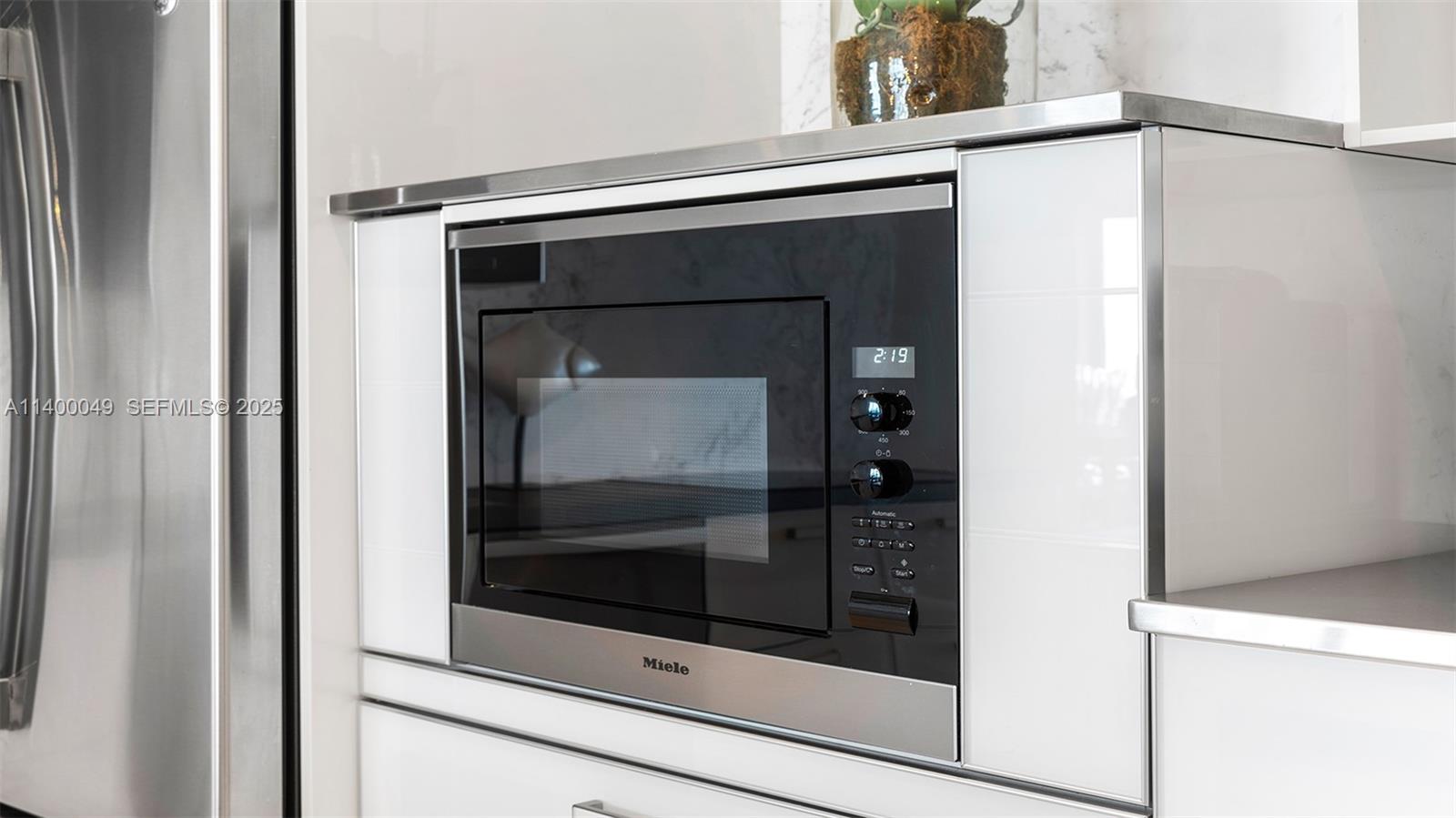 A11400049 Property Photo 29