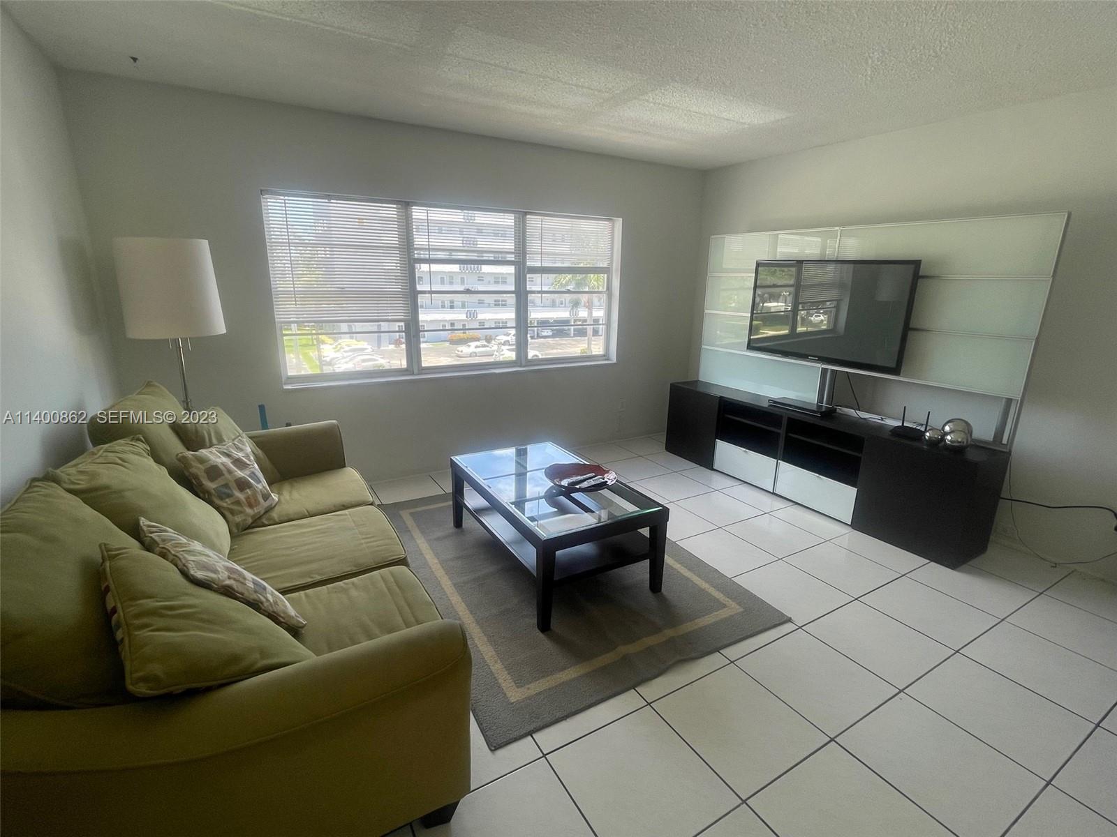 1420 Atlantic Shores Boulevard 326 Property Photo 9