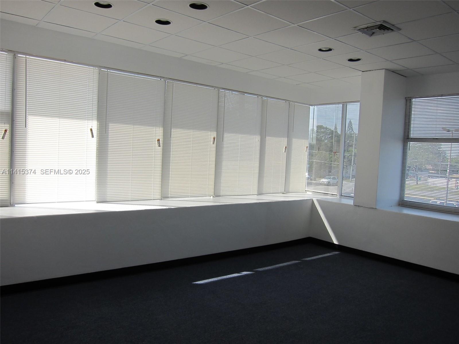 A11415374 Property Photo 5