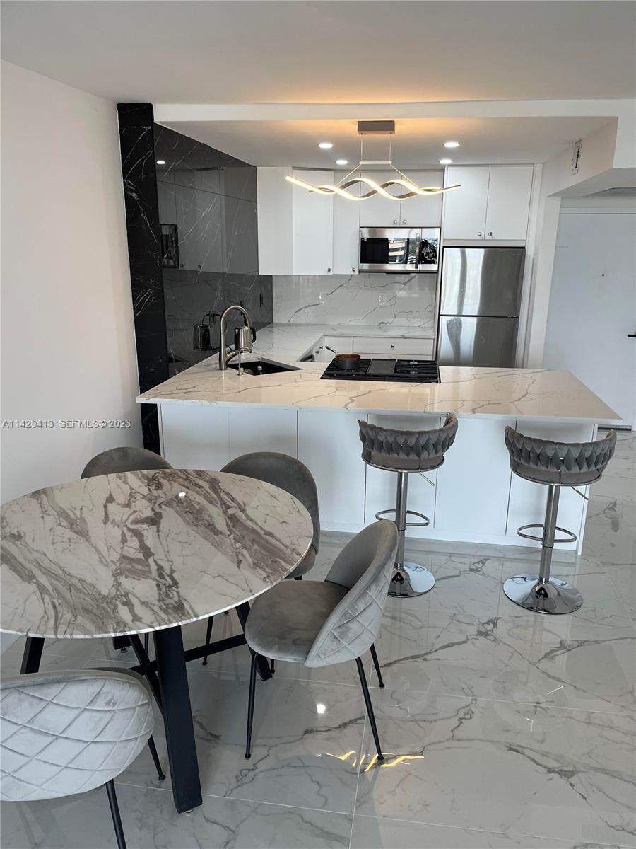 2030 S Ocean Drive 1602 Property Photo 1