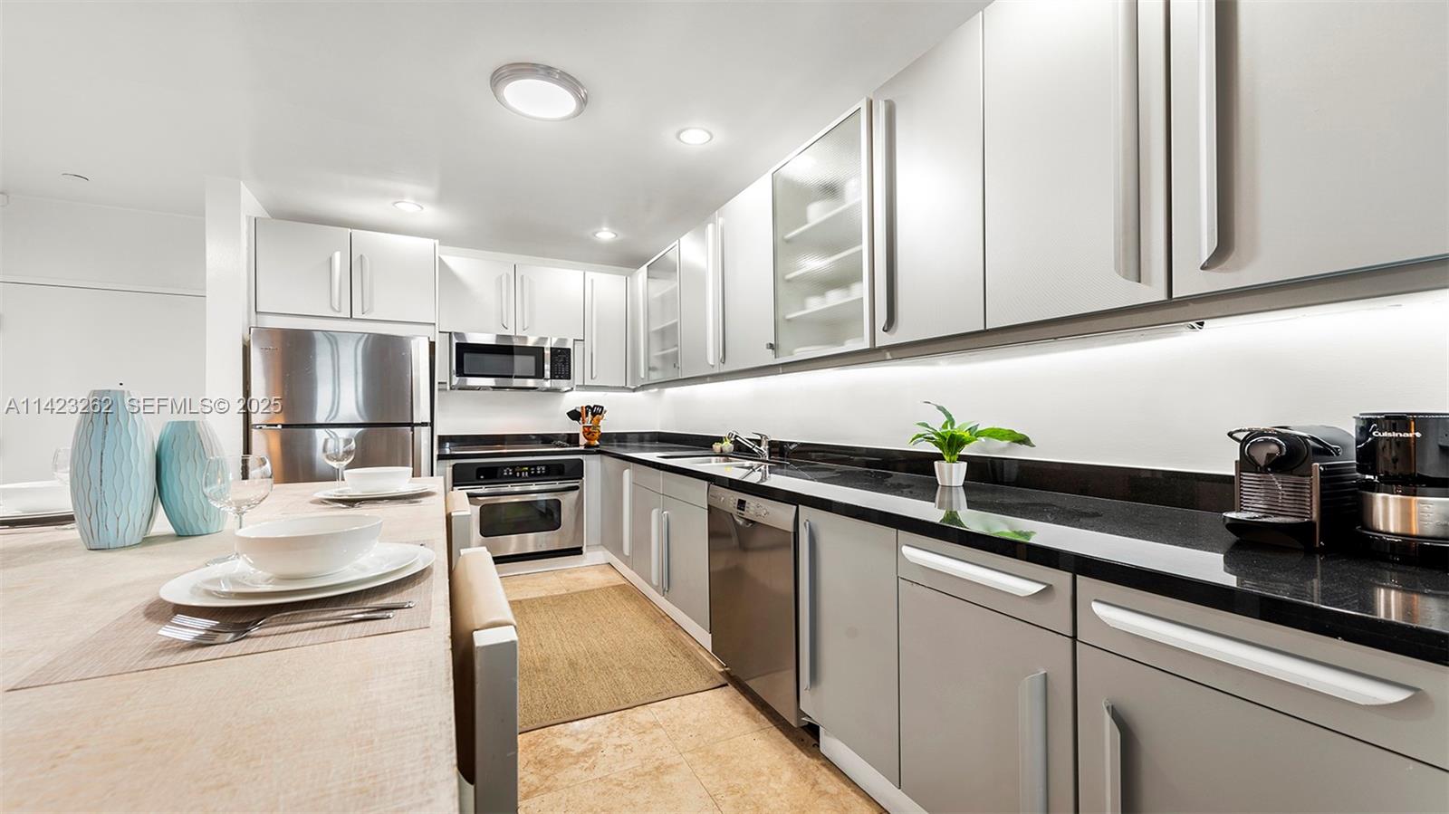 A11423262 Property Photo 21