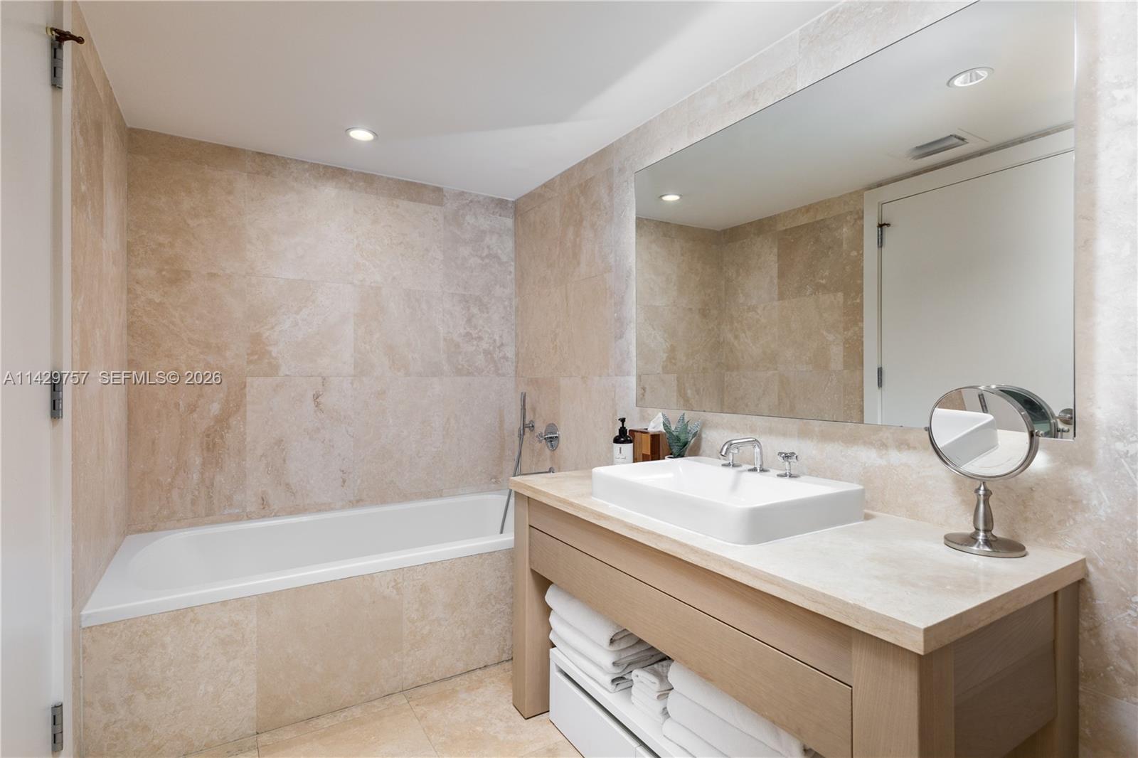 102 24th Street 1013 Property Photo 13