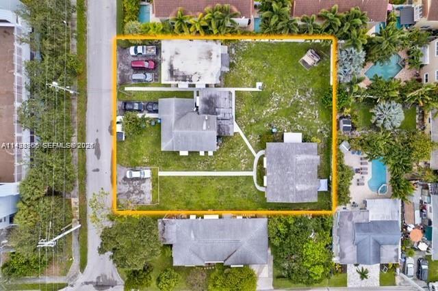 A11438965 Property Photo 13