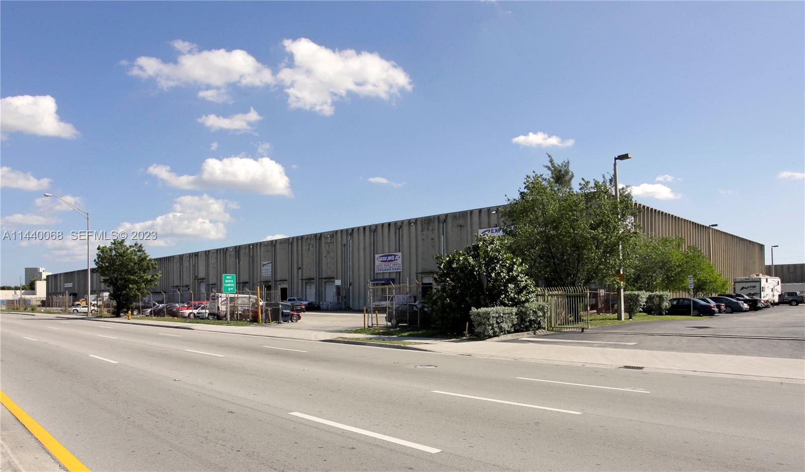 A11440068 Property Photo 1