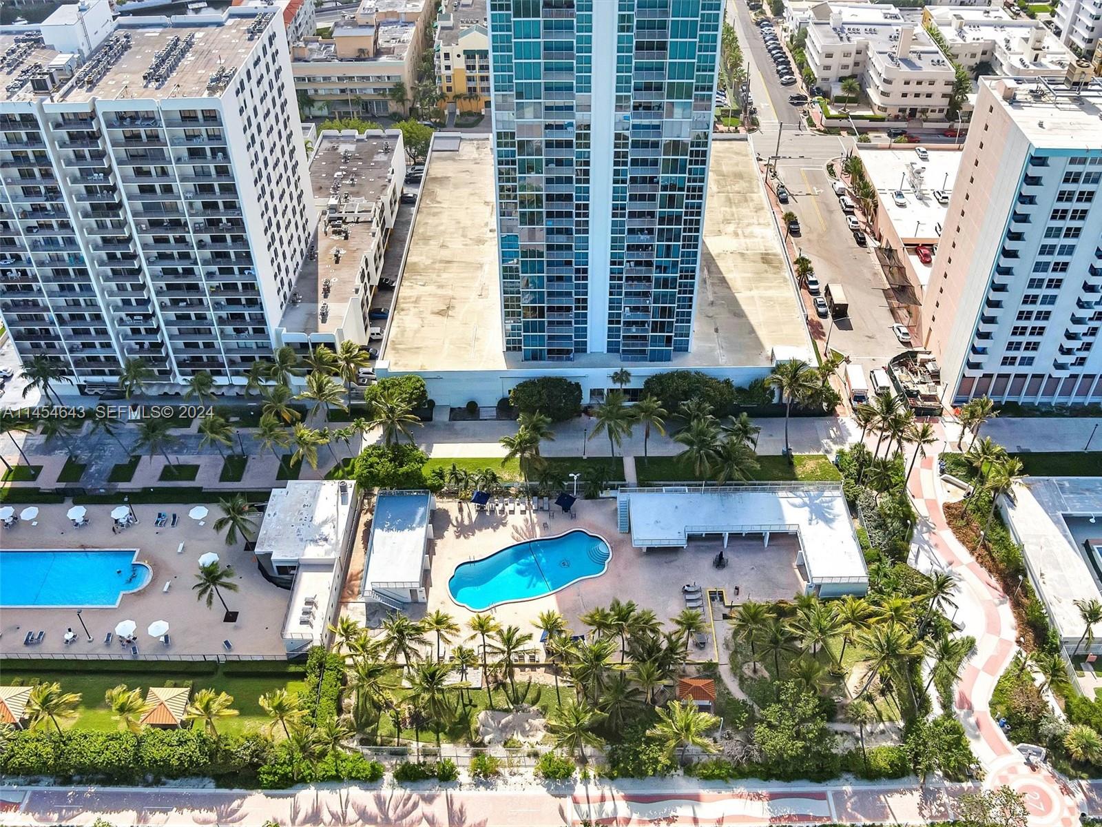 2655 Collins Avenue 706