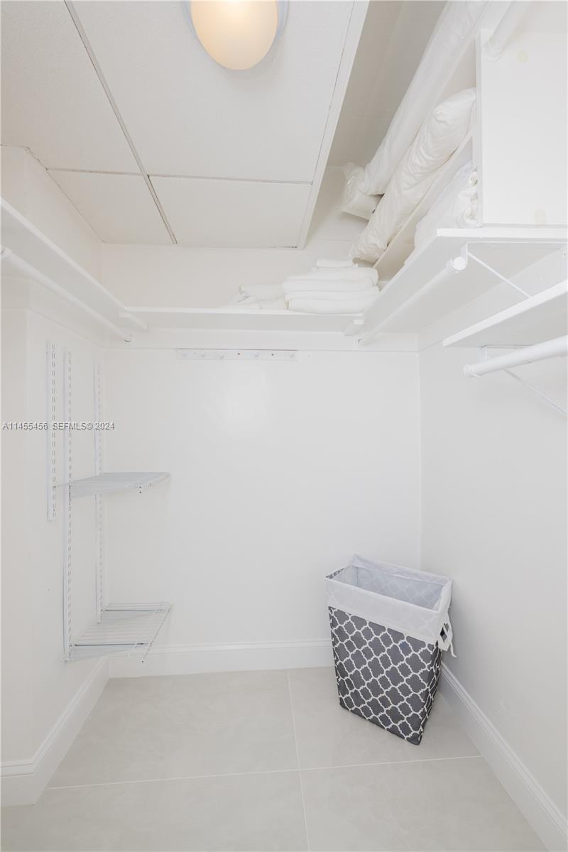 3801 S Ocean Drive 7o Property Photo 29