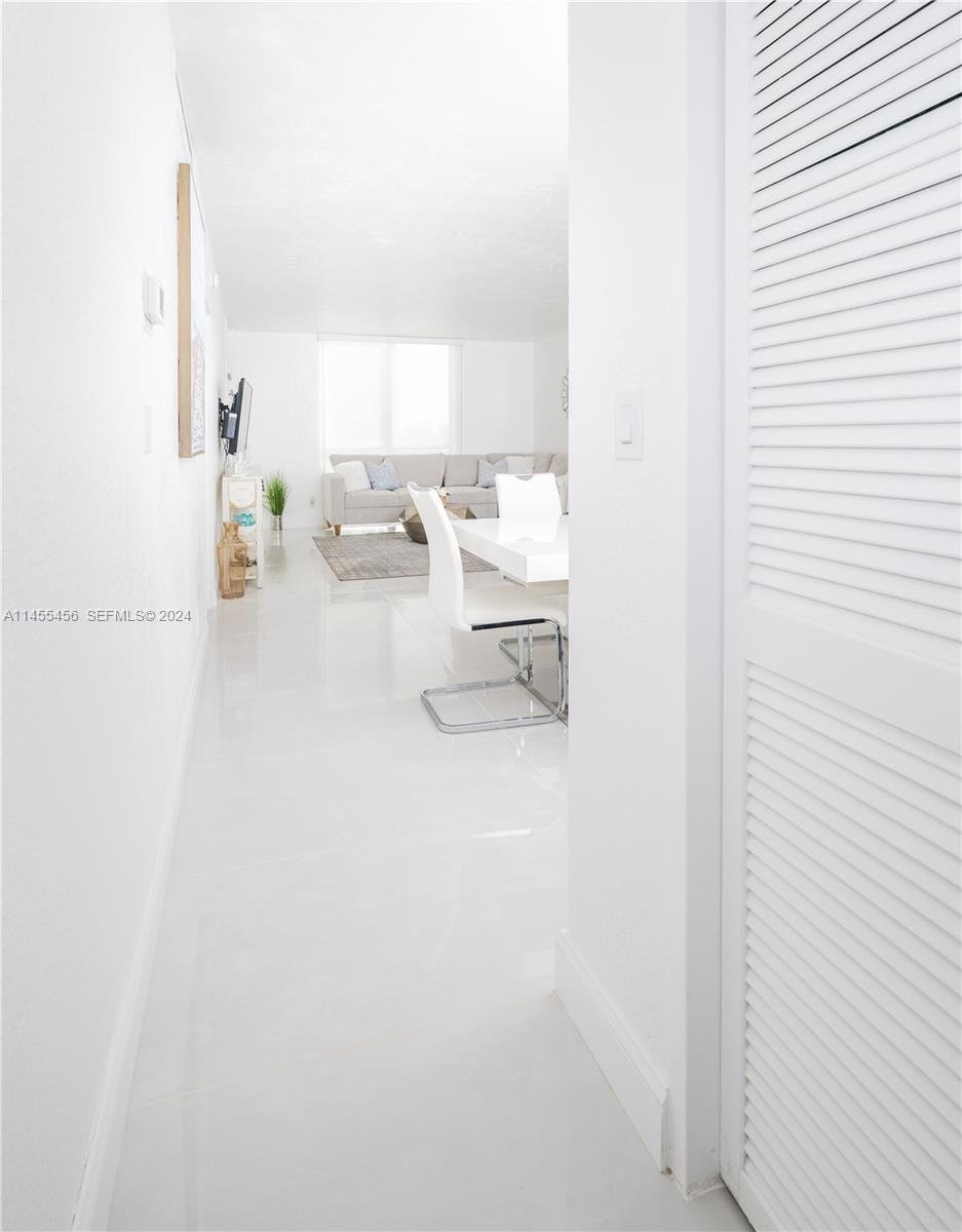 3801 S Ocean Drive 7o Property Photo 33