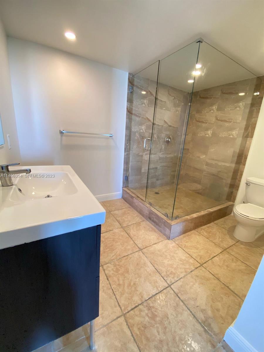13499 Biscayne Boulevard 1505 Property Photo 9
