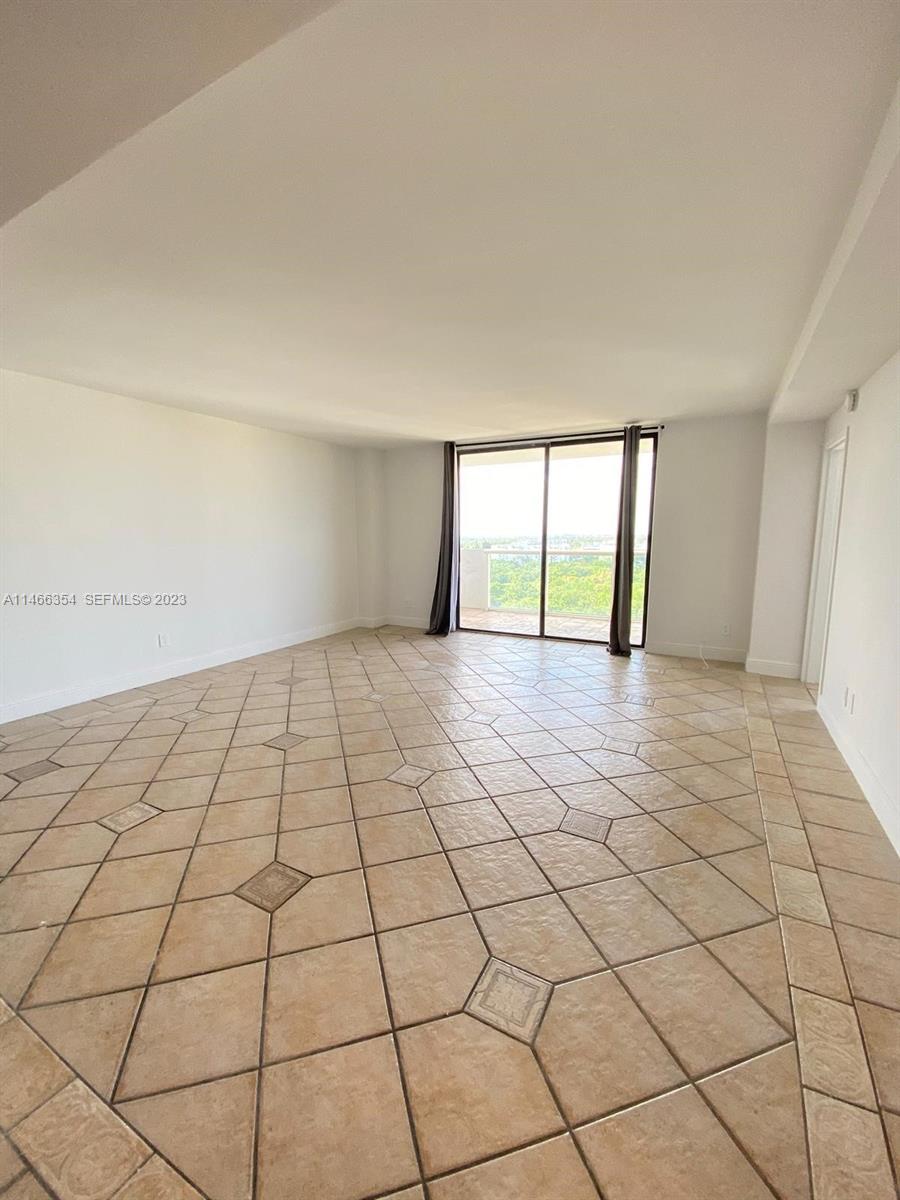 13499 Biscayne Boulevard 1505 Property Photo 16