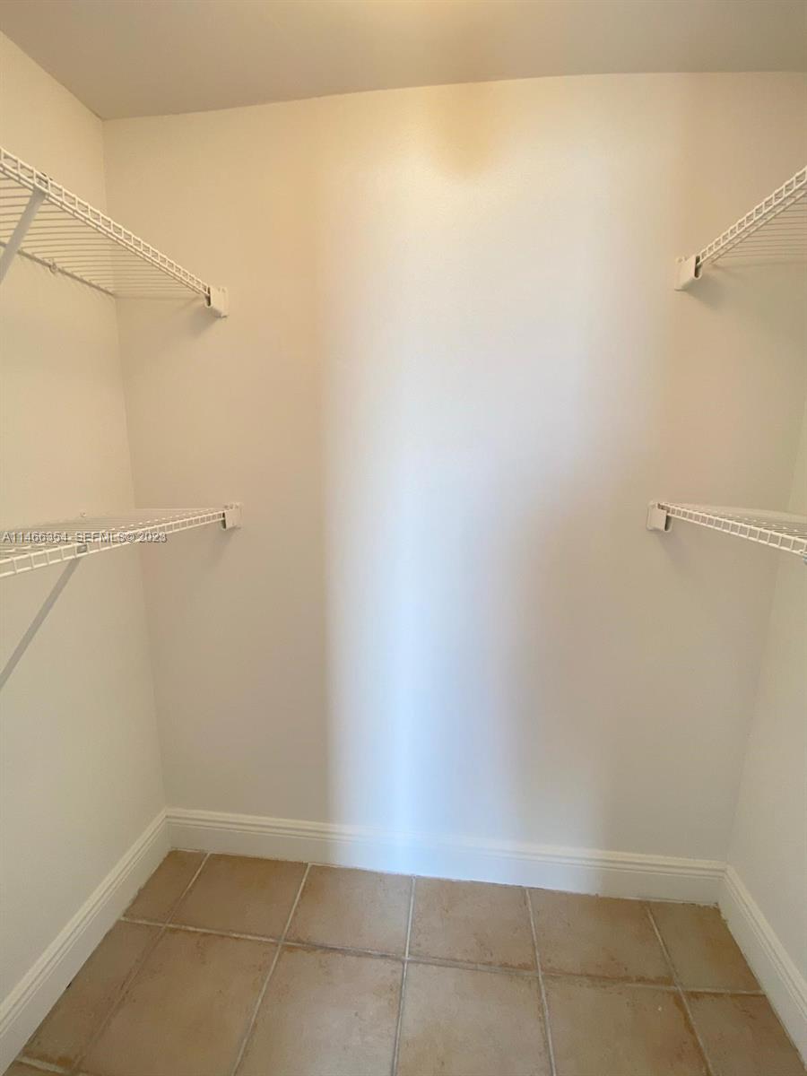 13499 Biscayne Boulevard 1505 Property Photo 18