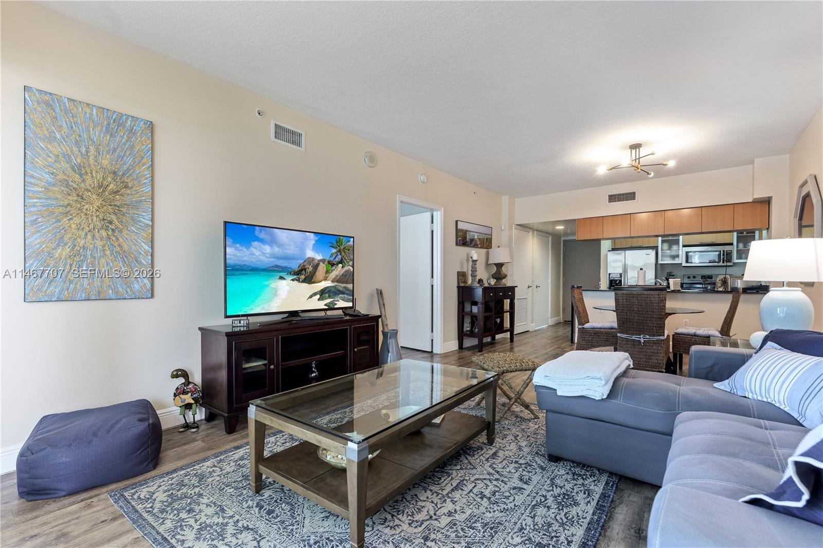1750 N Bayshore Drive 1405 Property Photo 16