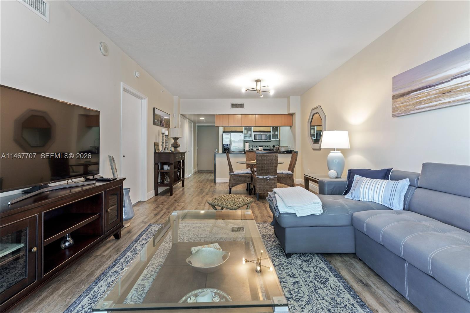1750 N Bayshore Drive 1405 Property Photo 21
