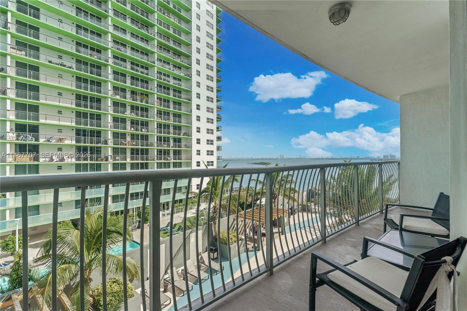 1750 N Bayshore Drive 1405 Property Photo 31
