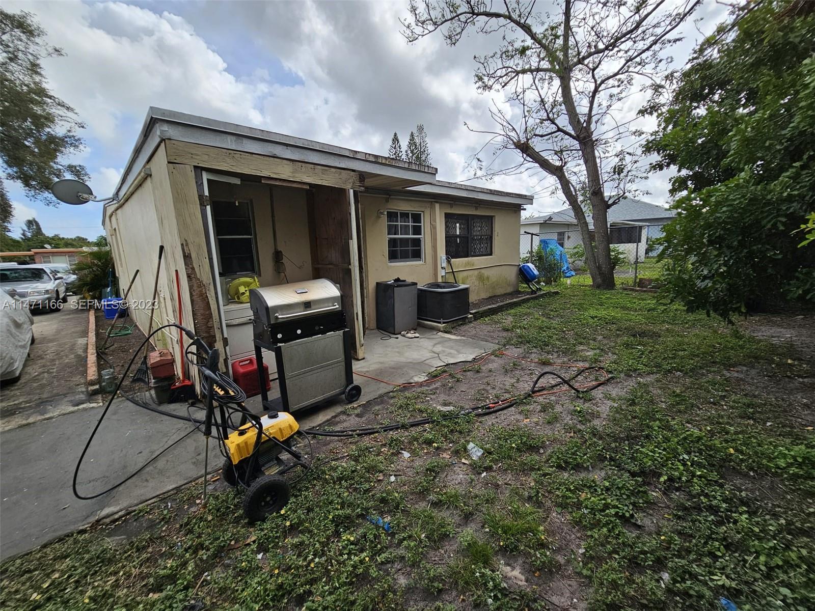 1817 Nw 25th Avenue Property Photo 18