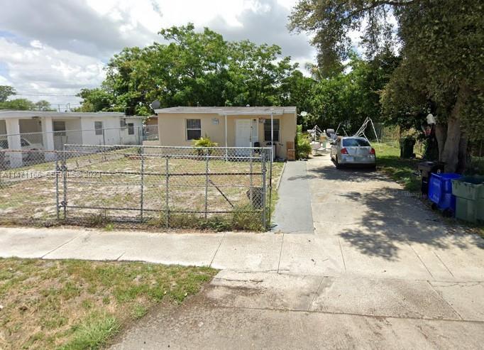 1817 Nw 25th Avenue Property Photo 24