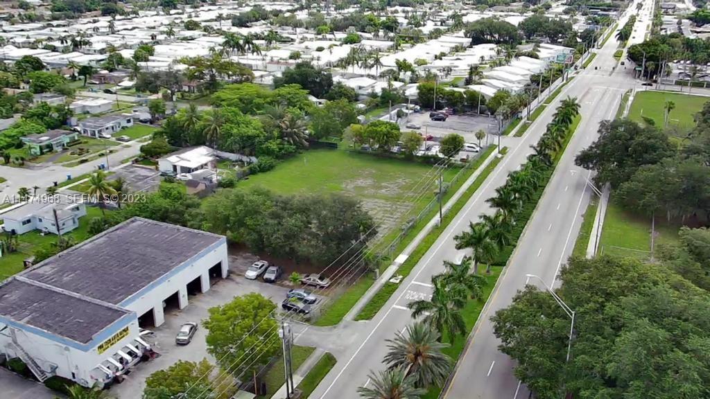 5421 W Hallandale Beach Boulevard Property Photo 5