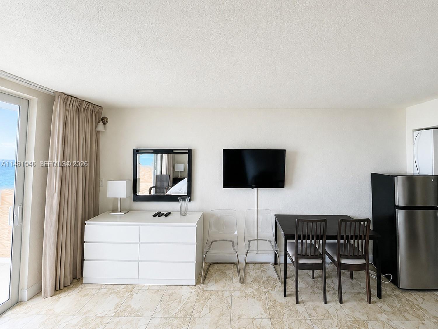 19201 Collins Avenue 411 Property Photo 5
