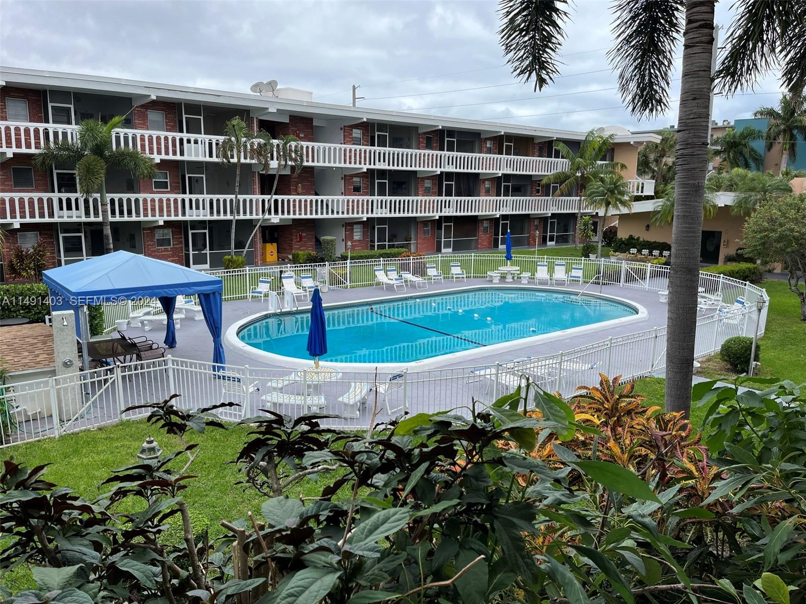 181 NE 14th Avenue 22B