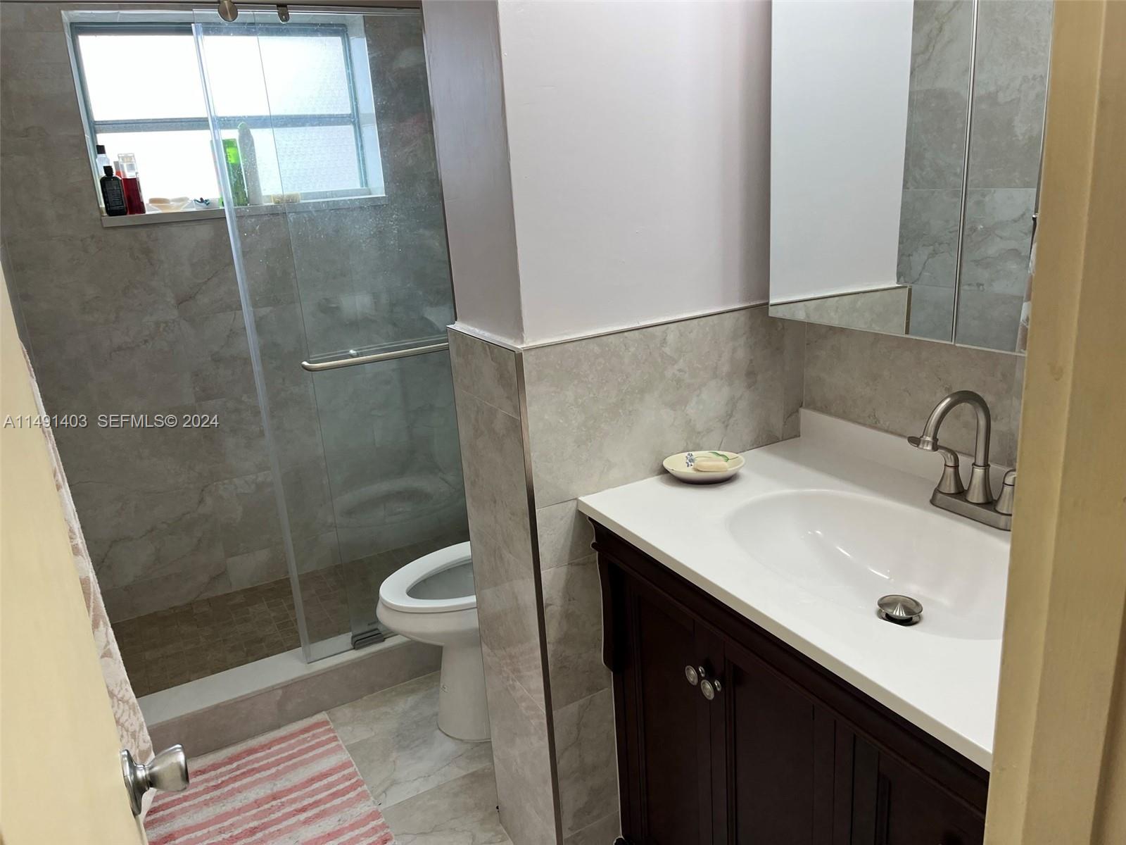 181 Ne 14th Avenue 22b Property Photo 2