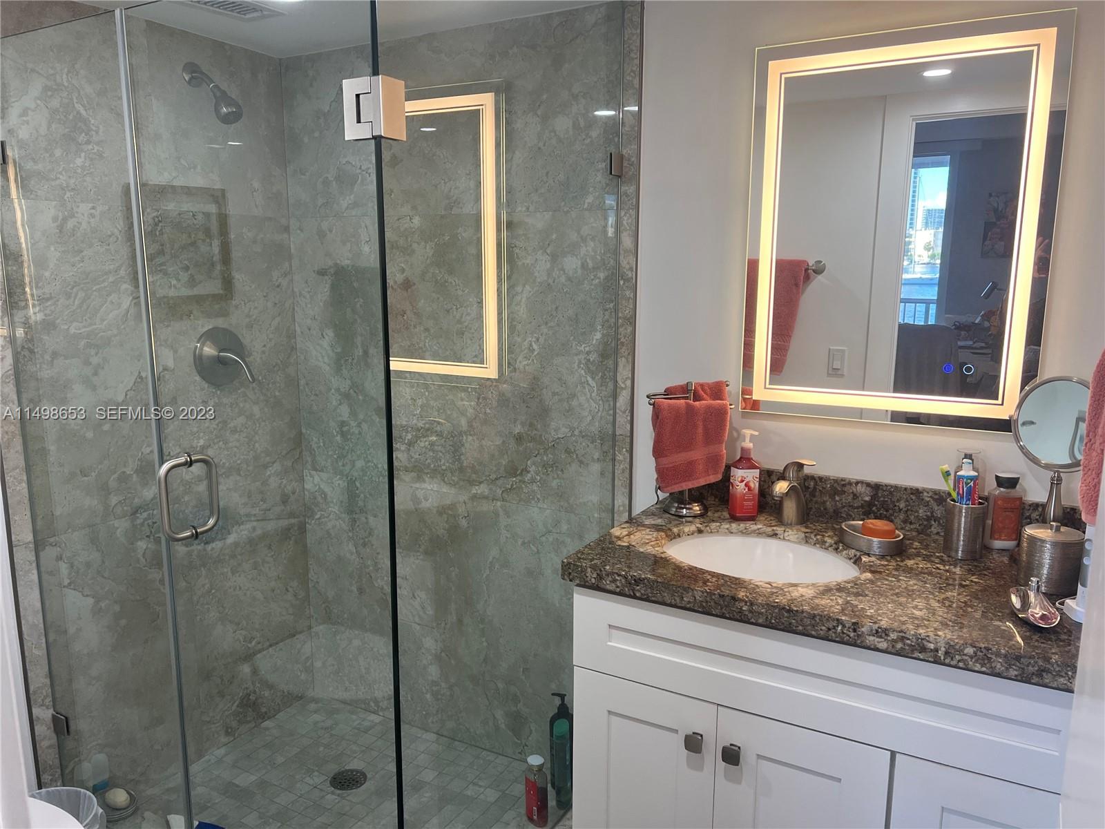 410 Golden Isles Drive 202 Property Photo 13