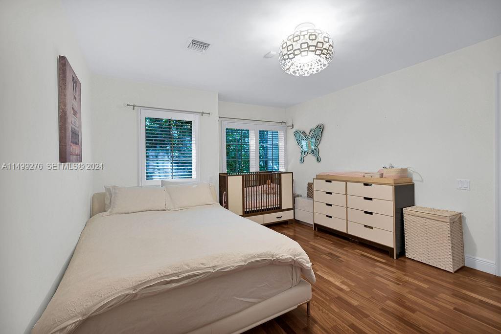 61 Camden Court Property Photo 11